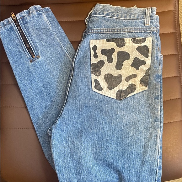 Jordache Denim - Jordache Blue Jeans with Black and White Patterned Pocket